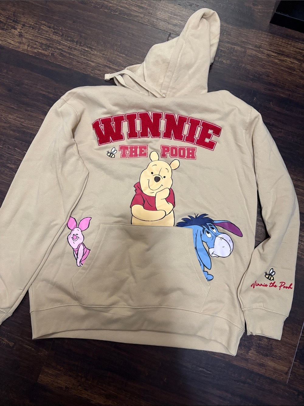 Disney Winnie the Pooh Beige Graphic Hoodie with Red Logo women’s x large